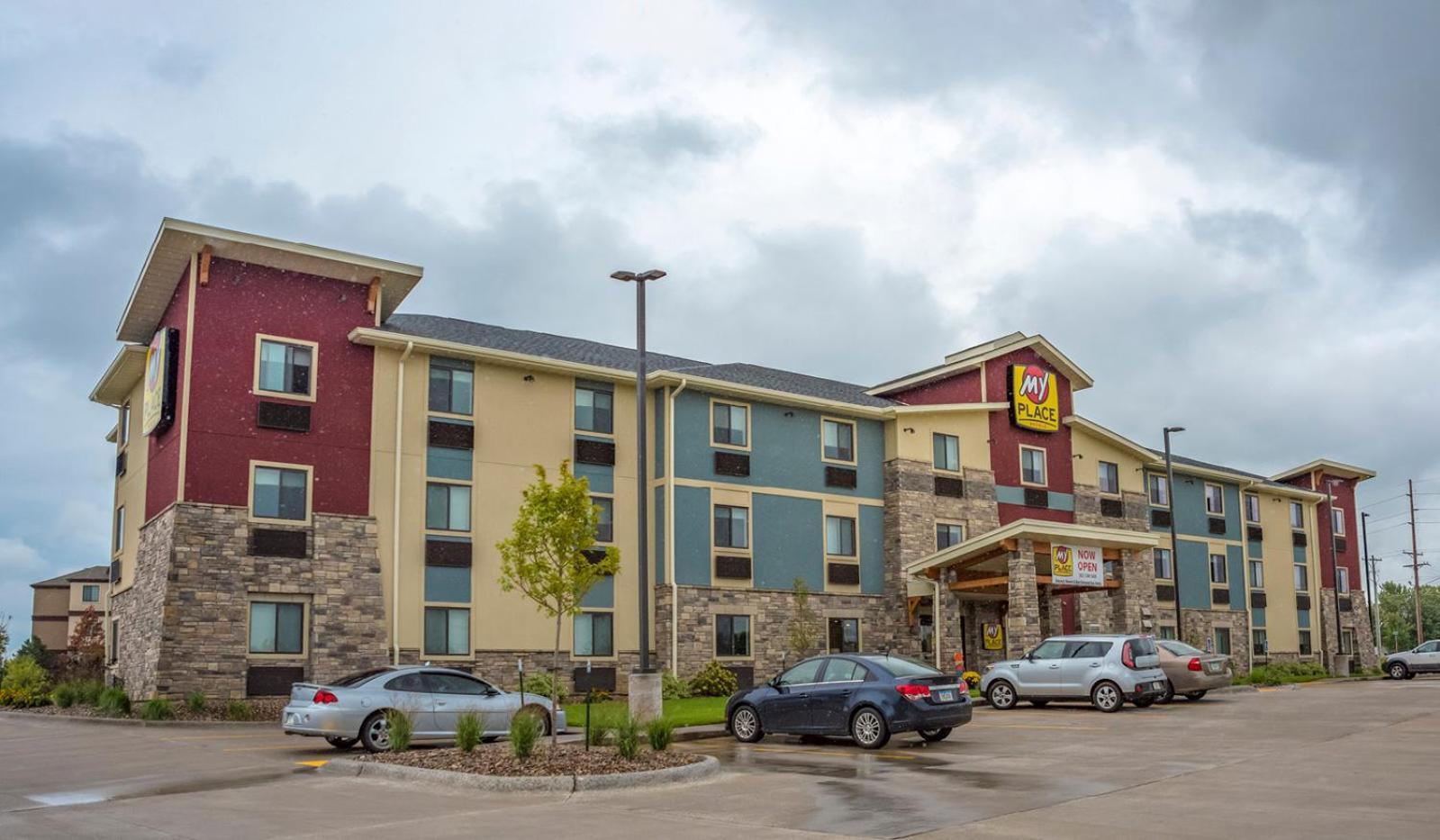 My Place Hotel-davenport/quad Cities, Ia Hotel 2*